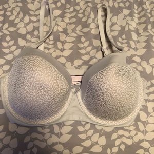 Victoria Secret Body Demi Bra